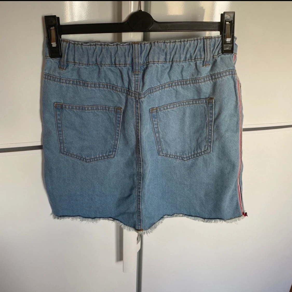 Ljus jeanskjol  - 91