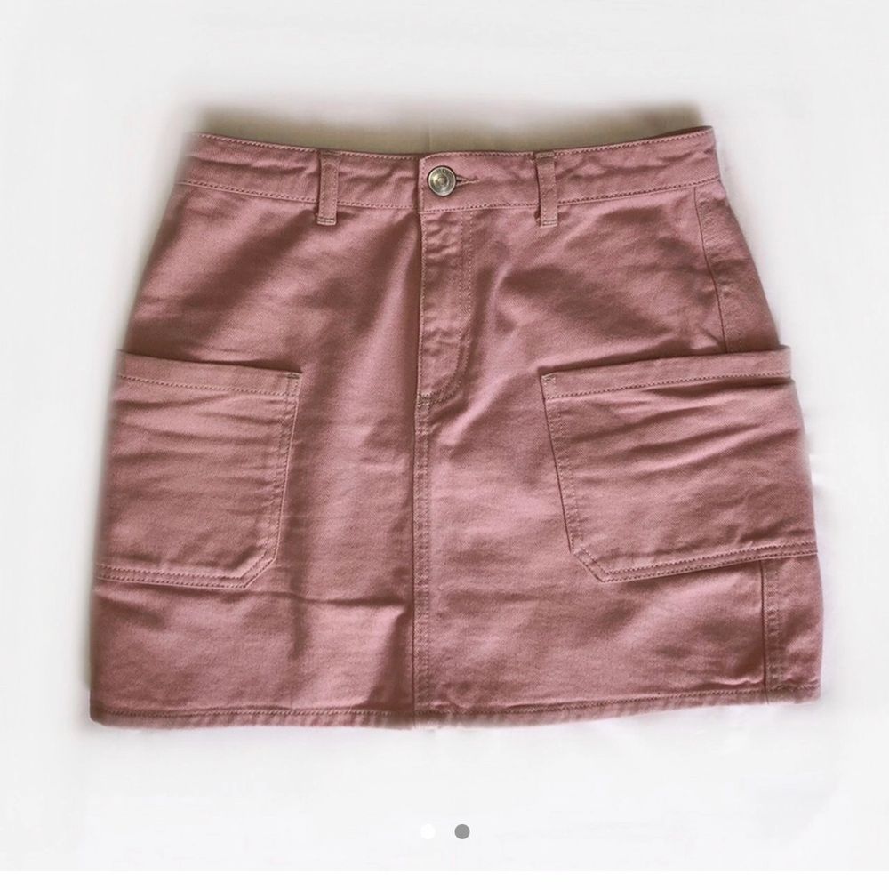 Pink cargo skirt - Kjolar | Plick Second Hand