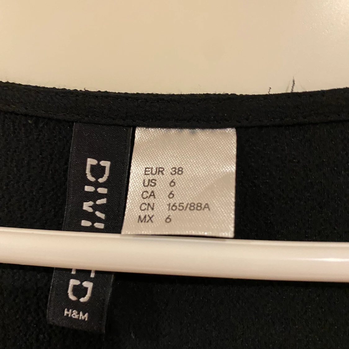 Svart klänning 38 - 90