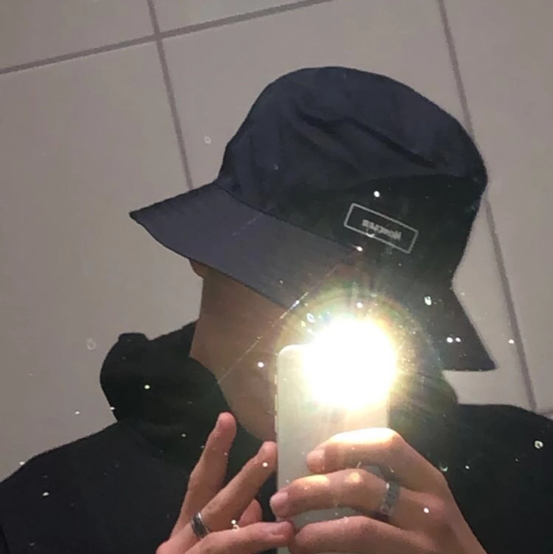 Monclear hatt storlek L - 90