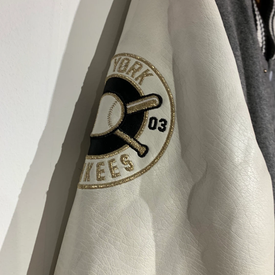  Vintage New yankees varisity jacket  - 91