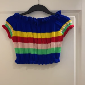 Croptop str m/l - Stickad croptop