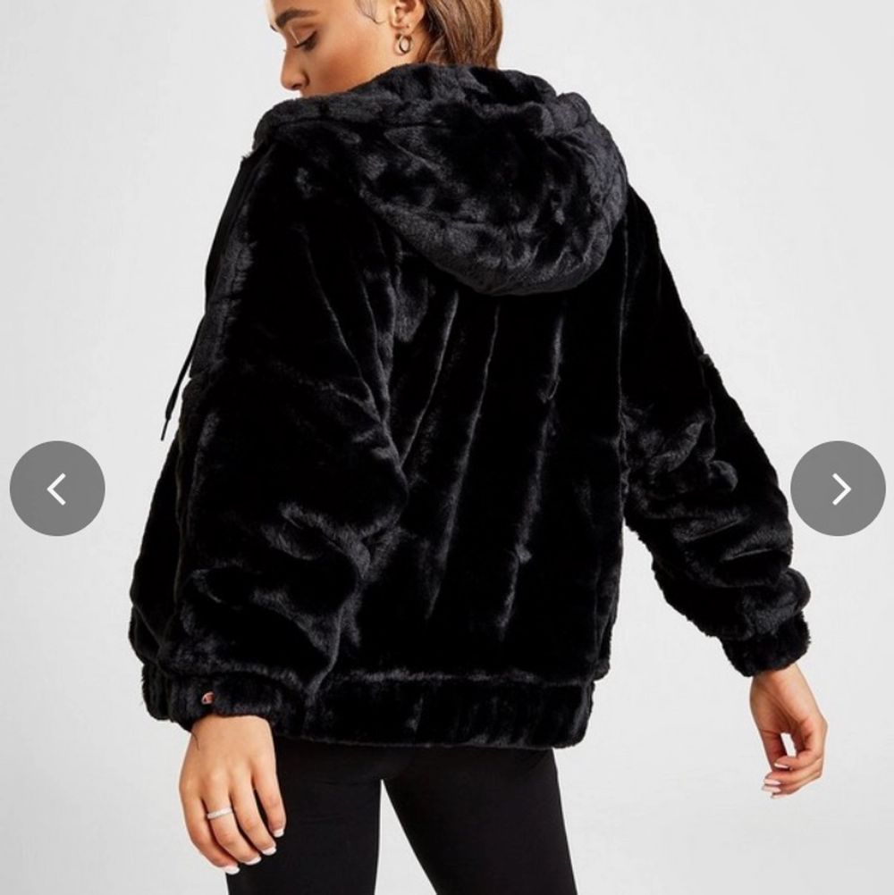 ellesse fur coat