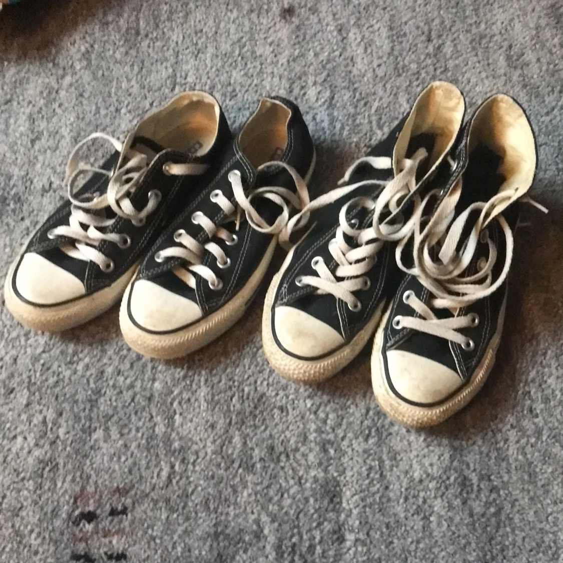 Converse höga och låga 36