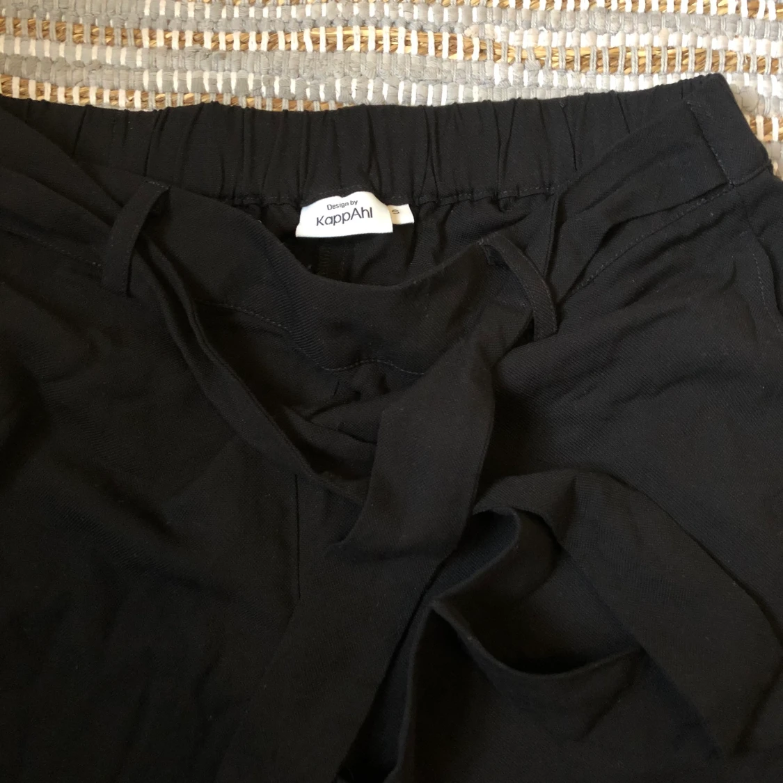 Svarta kostymbyxor - 91