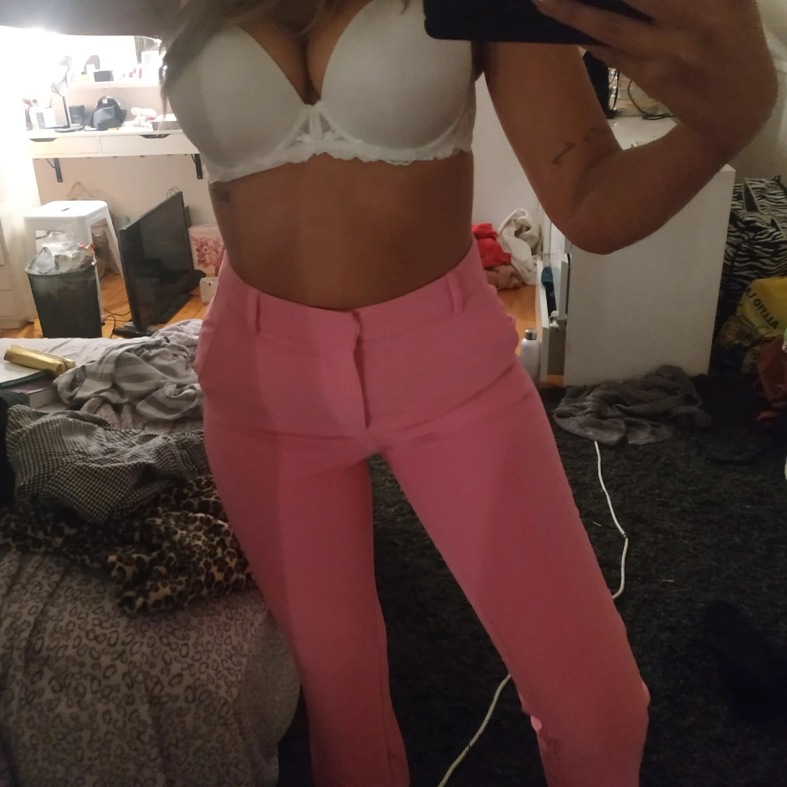 Rosa kostymbyxor  - 90