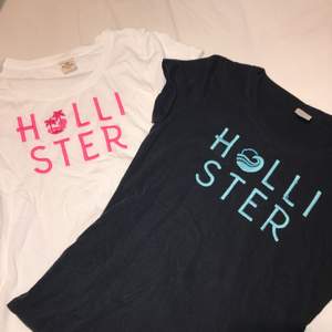 Två superfina t-shirts från Hollister, den vita är använd 1 gång och den blåa är aldrig använd 🌸 bara den vita kvar 🌞