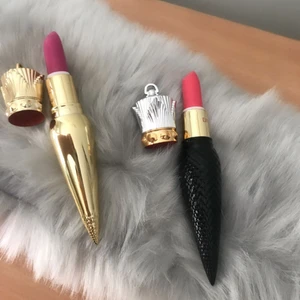 2 Lipstick  - Helt nytt 