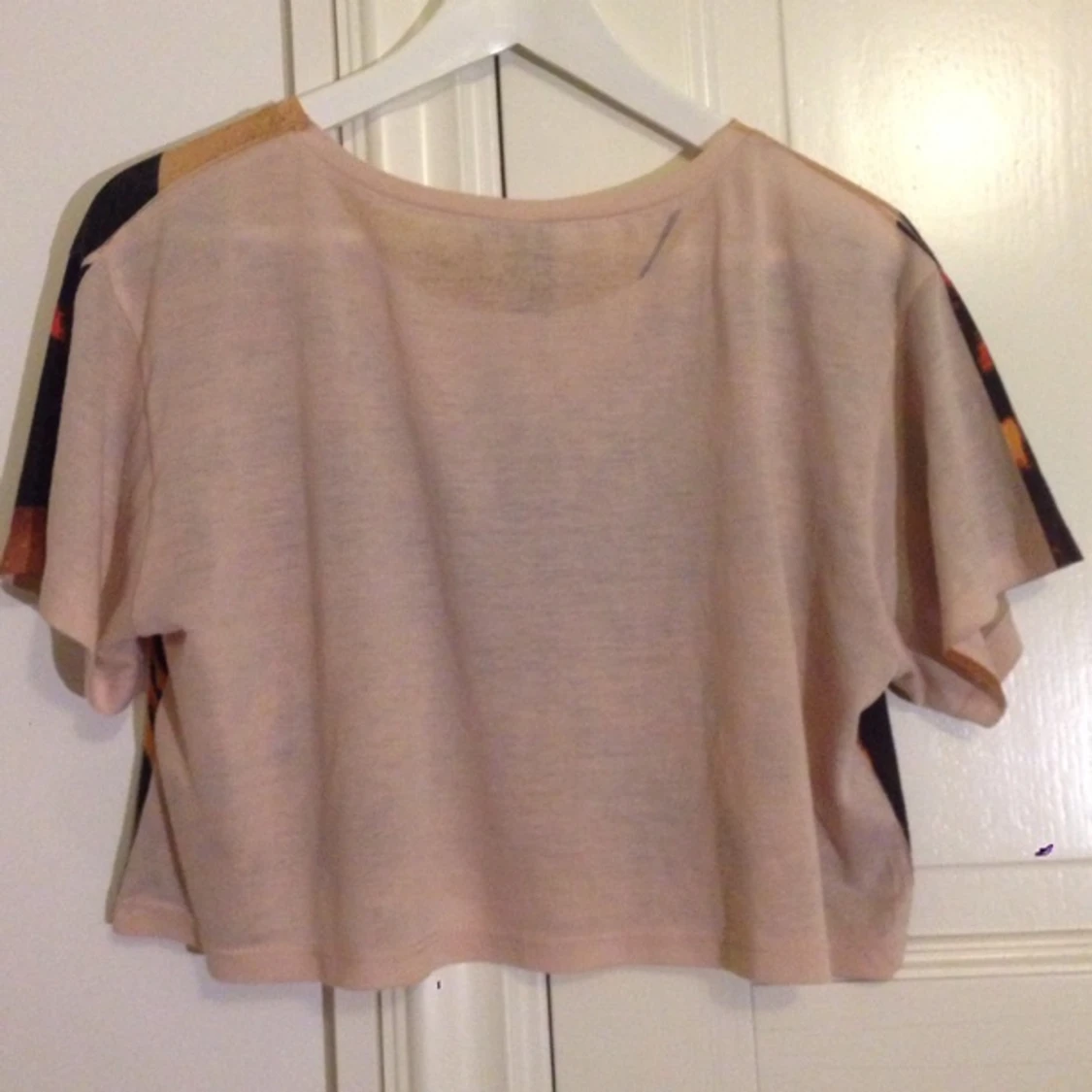 Magtröja från H&M. Använd fåtal gånger. - 1386008644