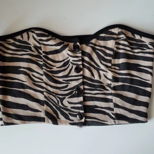  - Vintage zebramönstrad bustier från 80- 90-talet.