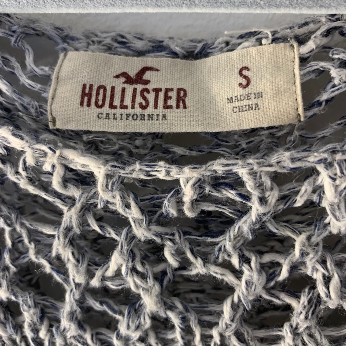 En fin stickad tröja från hollister  - 91