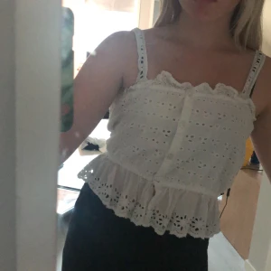 Söt topp - Söt topp som jag inte använt sen förra sommaren. ✨