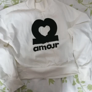 H&m popper size S - Chill tröja, good, white, little smooth 