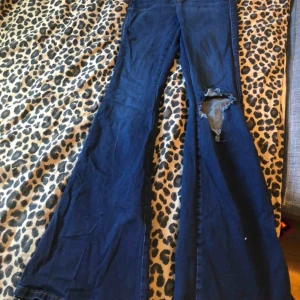  -  M/32   Gjorde eget hål 