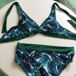 En snygg blågrön bikini. Aldrig använd, Helt ny✨ storlek XL. Frakt ingår😃