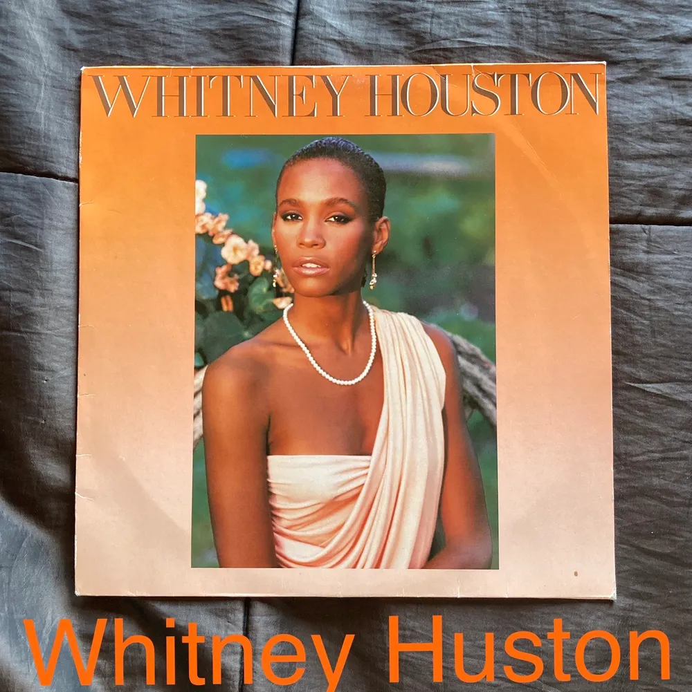 🌞🌞🌞Vinylskiva Whitney Huston 1985 album. Frakt ingår inte.🌞🌞🌞. Övrigt.