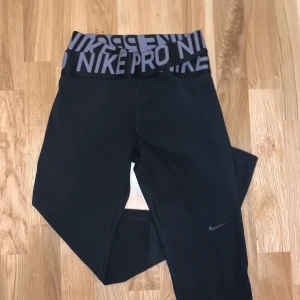 Nike strl s - Storlek s