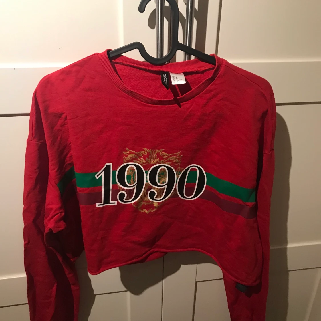 Kort tröja storlek M