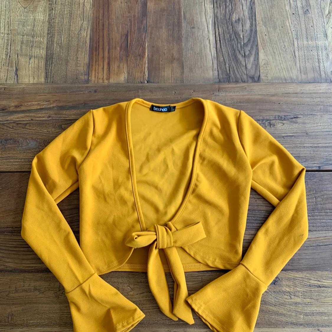Topp ifrån boohoo