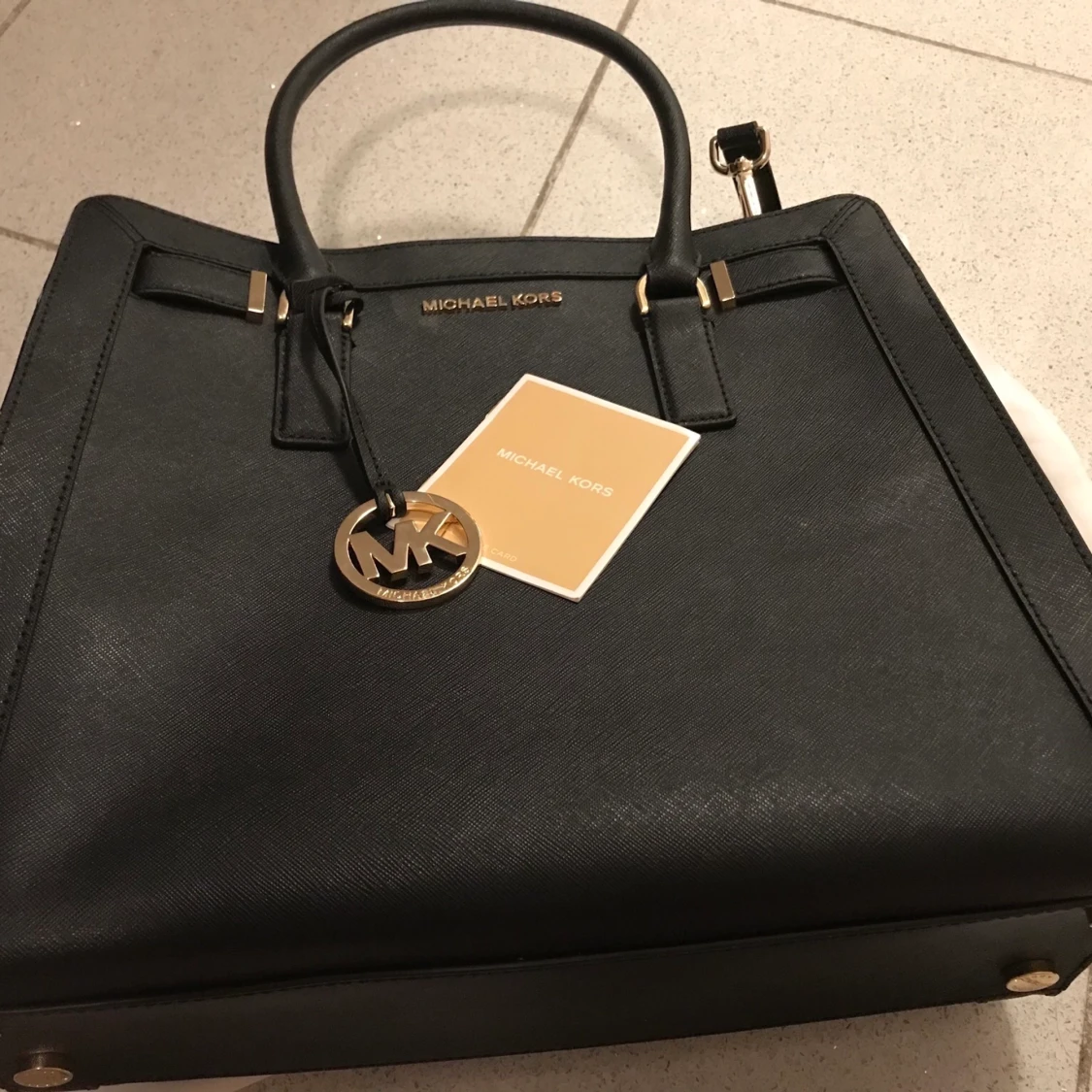 Micheal kors väska /Äkta!!  - 90