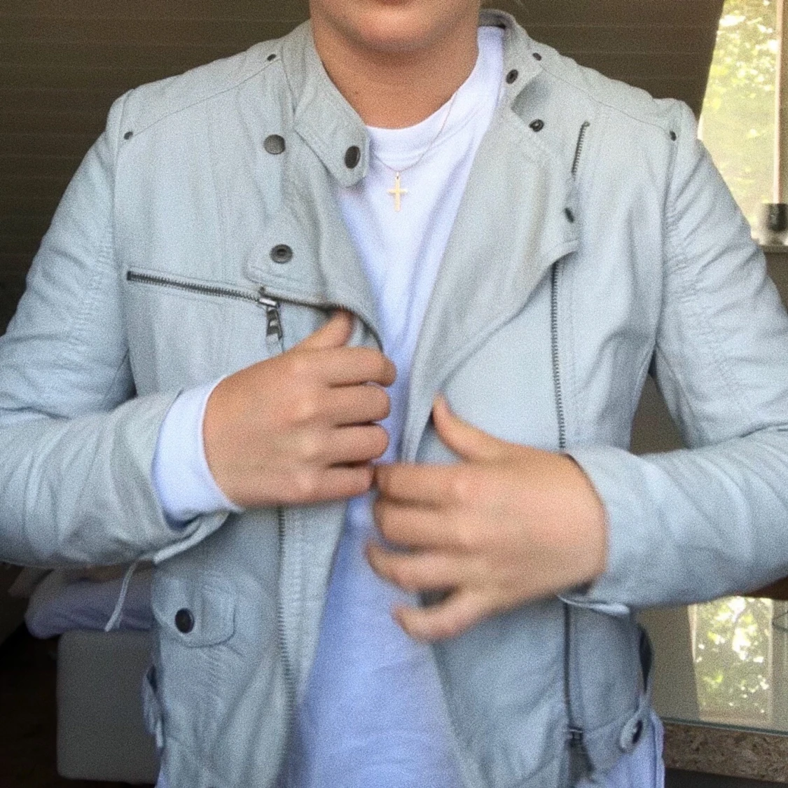 Ljus skinnjacka med fint innertyg - 90