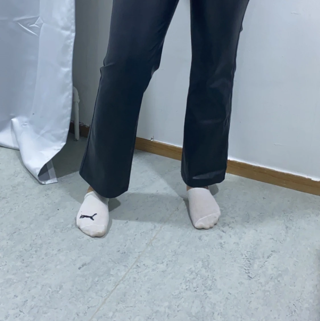 Utsvängda Skinnbyxor ginatrico  - 90