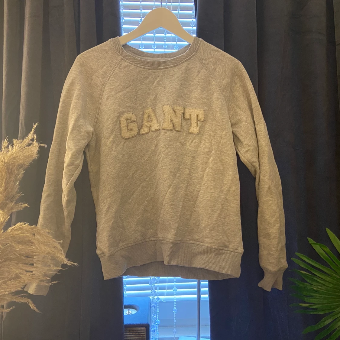 GANT SWEATSHIRT 