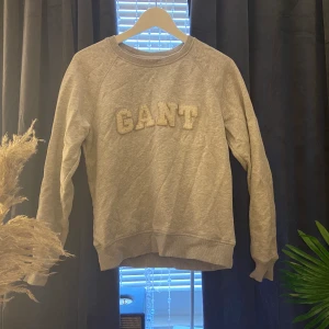 GANT SWEATSHIRT  - Använd fåtal gånger 
