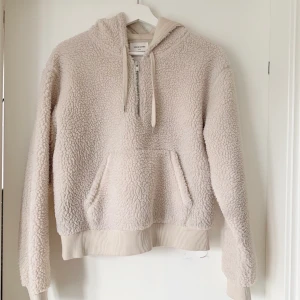 Wood Wood Inger hoodie  - Jättemysig hoodie från Wood Wood 