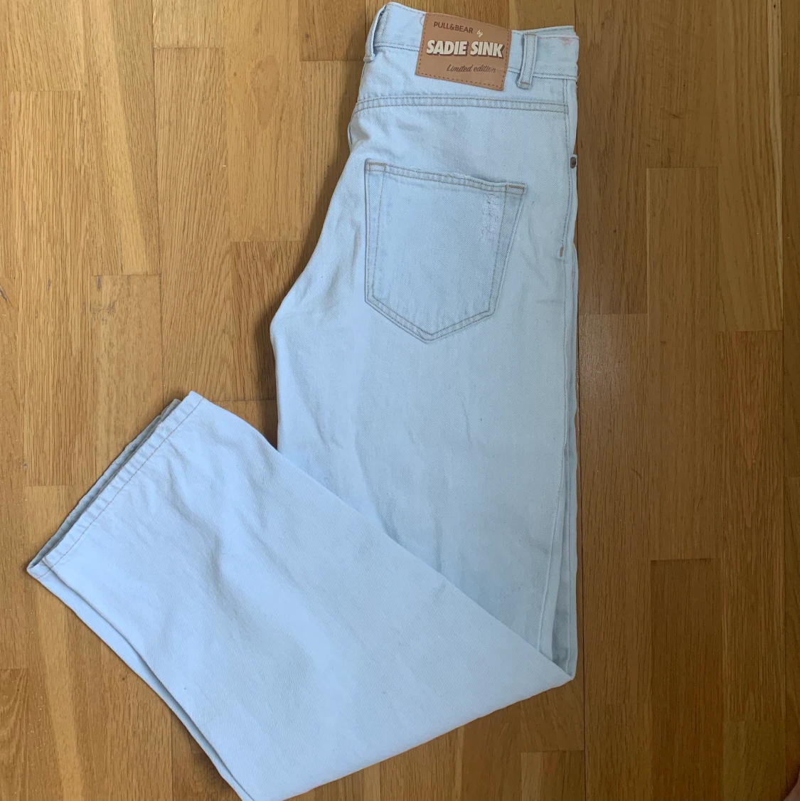 Raka ljusa jeans strl 36 - 91