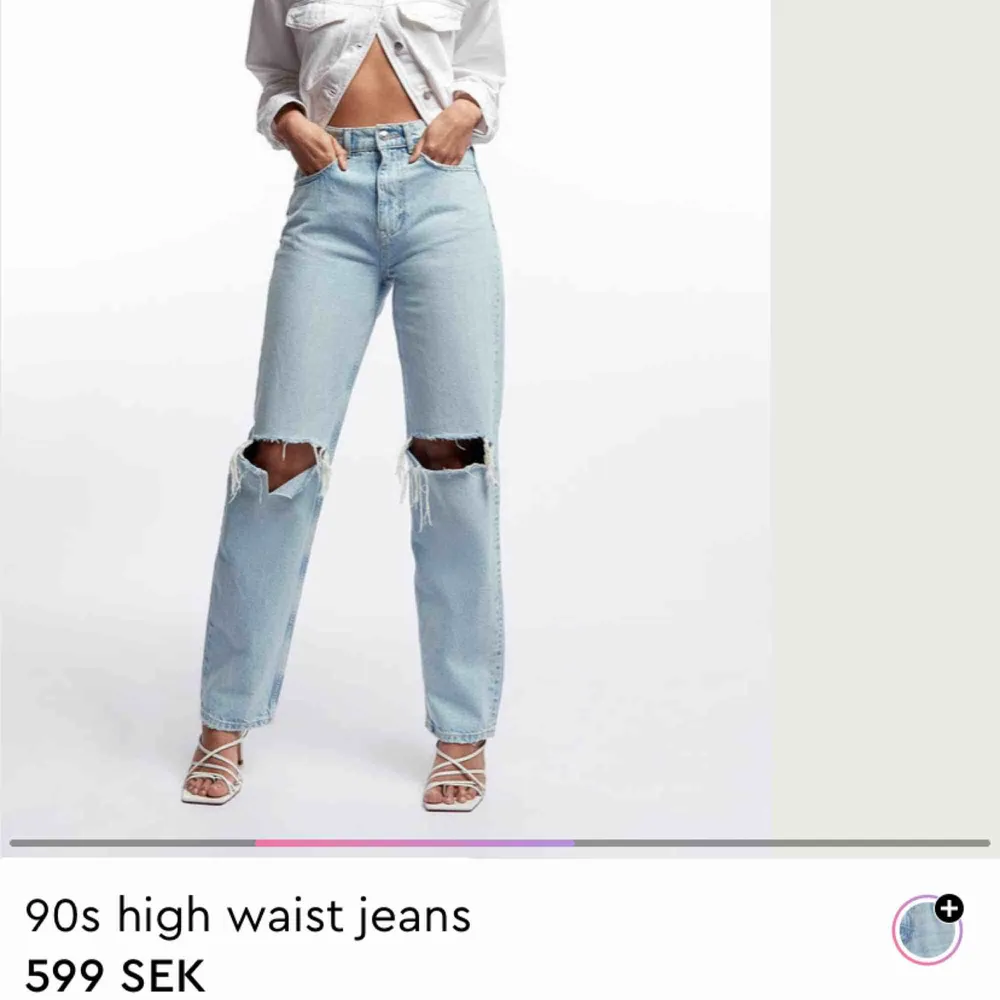 Super snygga jeans från Gina. Tyvärr för små i rumpan. Antingen sälja eller möjligtvis byta med en 36. Slutsålda överallt, budgivning till 15:00. Budet: 570. Jeans & Byxor.