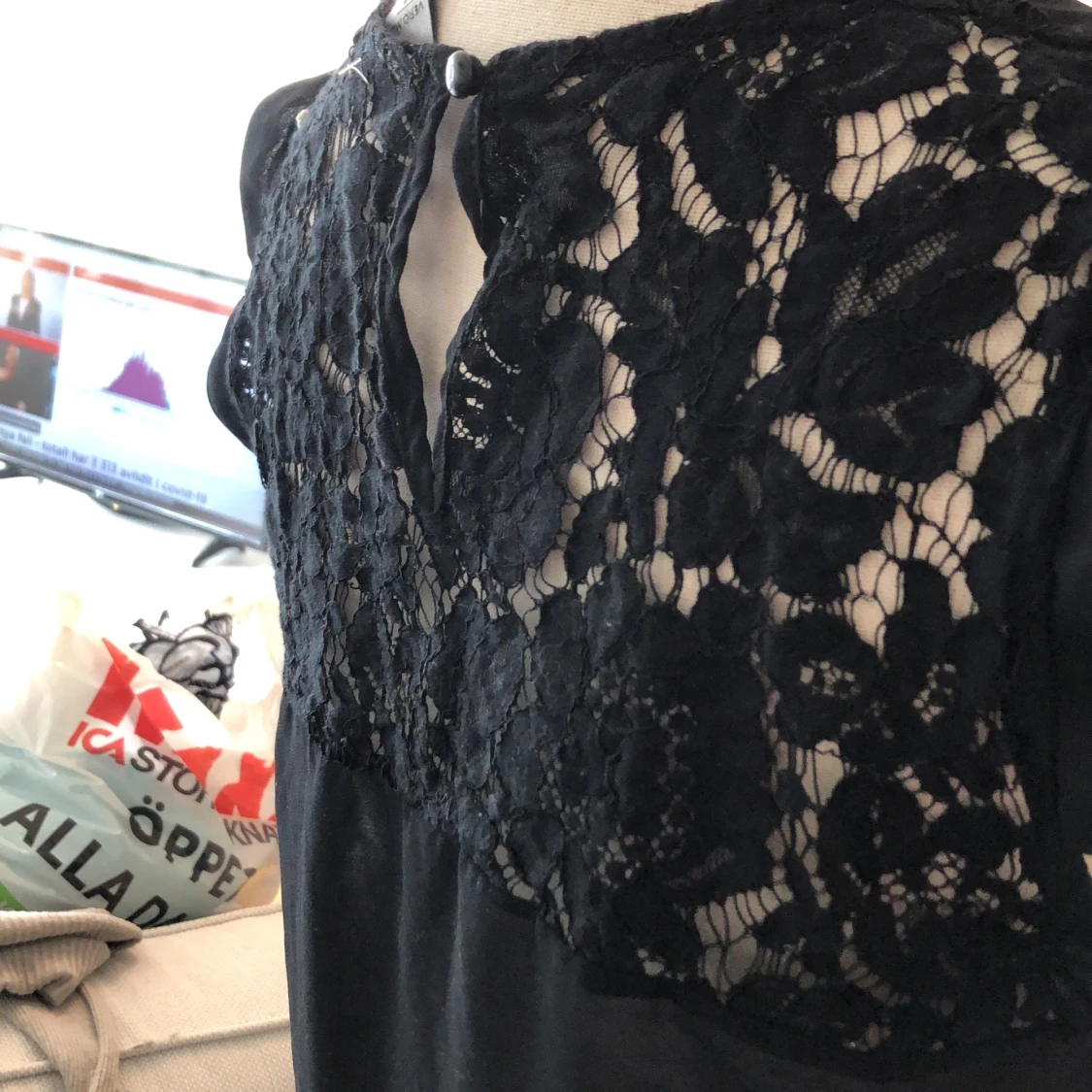 svart transparent blus  - 91