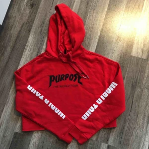  - Helt ny oanvänd stl xs köparen står för porto