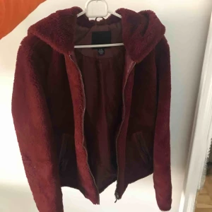  - Jacka från newyorker. Fint skick, sparsamt använd