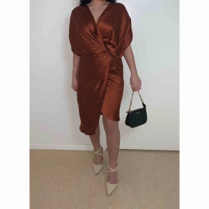  - Skriv till mig vid intresse 