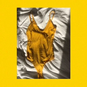  - body från monki storlek M. 80 kr inklusive frakt🌸