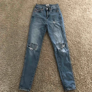 Jeans - Ett par ljusblå jeans från lager 157 ( jag har xs/s dom passar mig) frakt tillkommer 