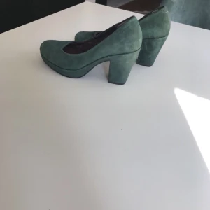  - Skor från vagabond. Mörkgröna 