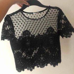  - Ida Sjöstedt topp använd en gång strl 38