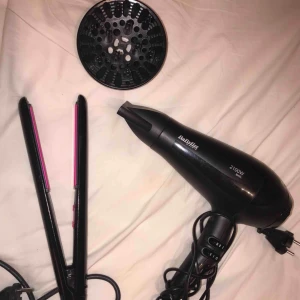  - HÅRFÖN, använd va 2 ggr. Annars helt ny. Nypris: 799kr