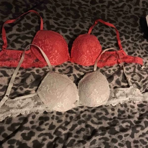  - 2 bh:ar från cubus i strl 70b. Säljer eftersom att dem är för små, men dem är knappt använda. 1 för 50kr + frakt, eller båda för 80kr + frakt (36kr). 