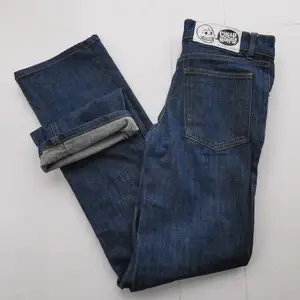 Supersnygga jeans från Cheap Monday i jättefint skick. Köparen står för frakten ⚡
