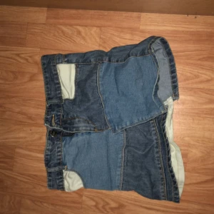  - Jätte ball kjol !! Storlek 158 men passar xs 