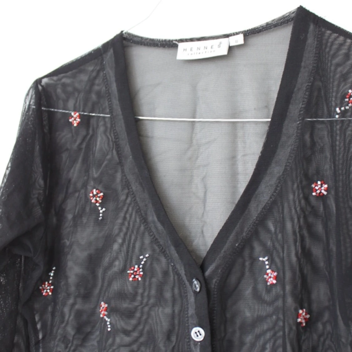 Fin gammal H&M kofta med broderi. Köpt 2hand, fortfarande nyskick!  - 1398685930