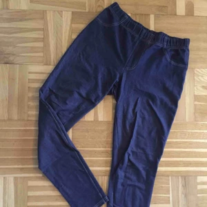  - Jeans leggings i Stl M. Stretchigt