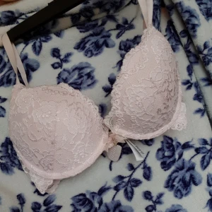  - Rosa bh i storlek 65D 🌸