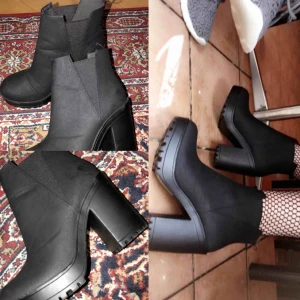  -  nya oanvända storlek 39, ny pris 649kr mitt pris 300kr, frakten 100kr💌