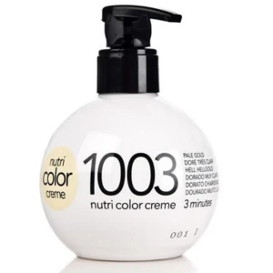  - Färgbomb från Revlon, använd 1 gång. Ger sååå fin färg (se resultat⬆️ ) och sååå lent hår!! säljer pga bytt hårfärg. Nypris 189 säljer för 70✨✨