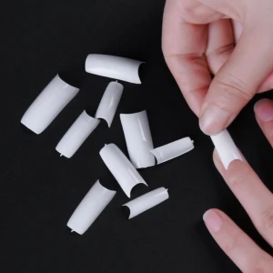  - 100 st vita Tippar 