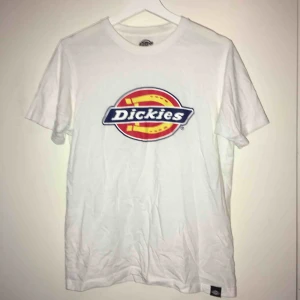  - Snygg Dickies tshirt